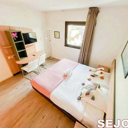 5 Minutes Du Zenith - Studio Chic Pantin Exterior foto